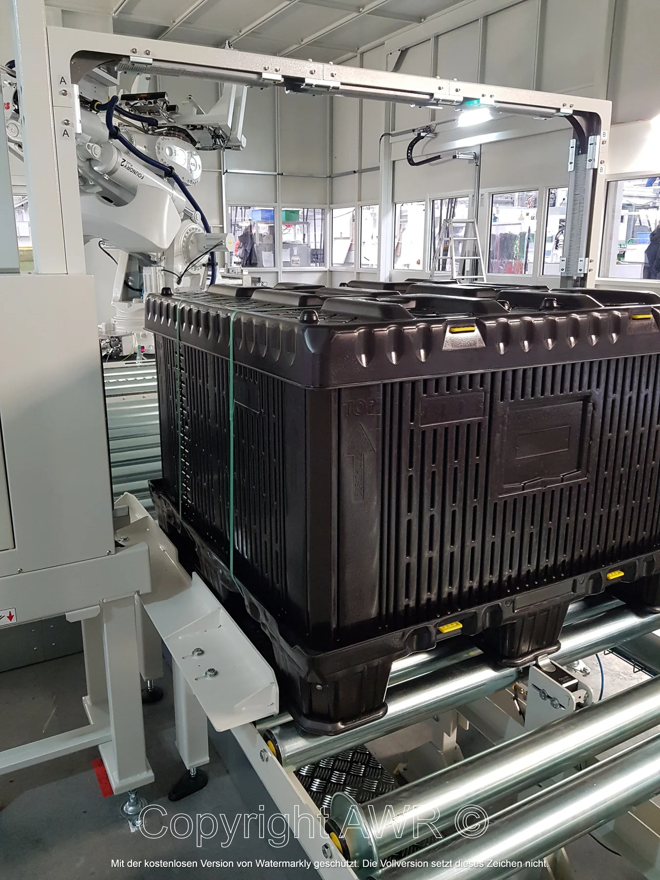 Fertig installierte Umreifungstechnik
